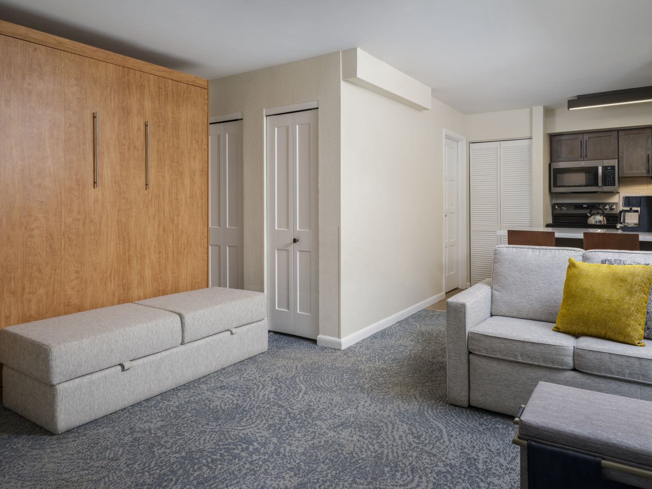 Villa Studio Murphy Bed, Birch